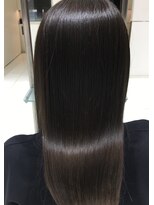 リリ(RiRi)&nbsp;艶　縮毛矯正