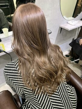 グラッジ 池袋(GLADGE) ベージュ、ミルクティー、ダブルカラー、ブリーチカラー