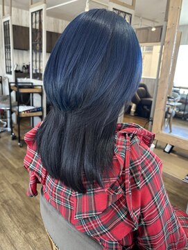 ヘブンリー(heavenly) ウルフカット/レイヤーカット/アンブレラカラー/ルーツカラー