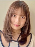 ミディアムレイヤー/くびれヘア/アプリコットオレンジ/20代/30代