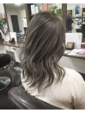 カメリア (camellia) アッシュグレージュ