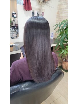 ルーミールーム(RoomieRoom) カラーでツヤ髪を取り戻したい方に向けて・・・