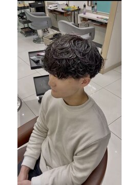 アース オーセンティック 松山銀天街店(EARTH Autentic) シャドウパーマ