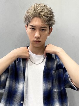 エンド 大阪梅田(&) フェザーショート