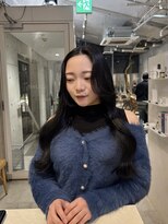 ローウェ 表参道(Louwe)&nbsp;《Rinon指名》ブルーブラック 顔周りカット 韓国ヘア