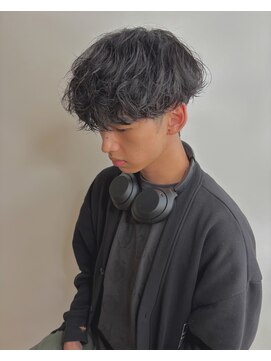 ヘアーメイク ラグズ(Hair Make Luxtz) ちょうどいい強さのシャドウパーマ/20代/30代