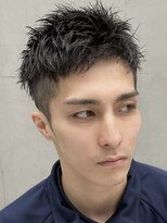 レタッチバイフィフス 大阪梅田(RETOUCH by fifth)&nbsp;梅田スパイキーショートツイストスパイラルパーマフェードカット