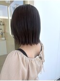 垢抜けニュアンス　オリーブグレージュ　抜け感ボブ