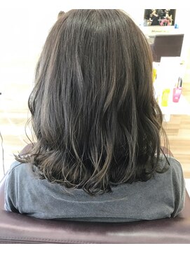 アヴァンス 江坂店(AVANCE.) アッシュグレージュ