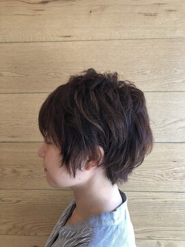 ビューティーパーク ヒロミ(Beauty Park 163) くせ毛さんのショートボブ