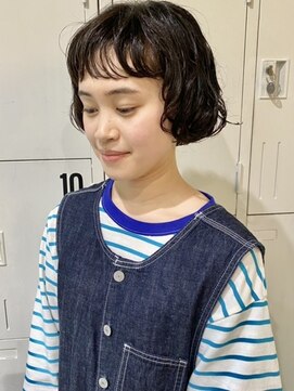 ミー(me.) 内巻きボブ+ウェーブ