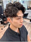 波巻きパーマセンターパートツイストパーマメンズマッシュパーマ
