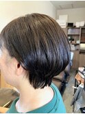 耳掛けショートボブ