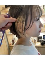 ユウ(Yuu.)&nbsp;フェースフレーミングインナーカラー