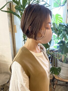 ウィークエンド(WEEKEND) 白髪ぼかし対応ベージュショート