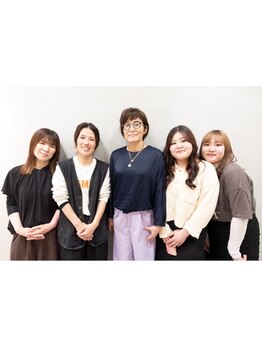 女性スタイリストのみ在籍◎女性目線の提案と高い技術で、あなたのなりたいを叶えます♪