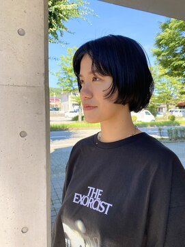 プッティ (putti) 前上がりボブ