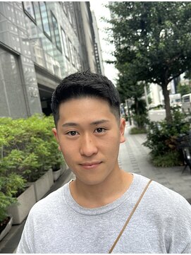 クオンヒール 淀屋橋店(QUON HEAL) スペインカール/スパイキーショート/フェザーパーマ/フェード