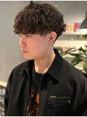 ツイストスパイラルパーマ　マッシュショート　ツーブロック