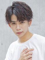 小久保styleフェザーパーマグレーブルーカラー刈り上げショート