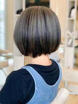 ミーティア バイ クアトロ(Meteor By QUATRO) 丸みボブ 美髪 大人ショートボブ