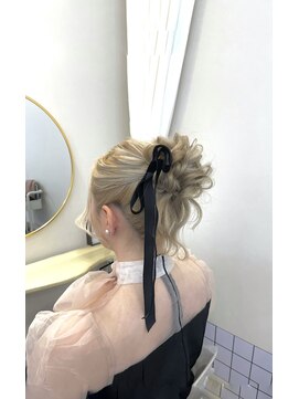 ヘアメイクアンドセットサロン リッコ(Hair make&set salon Ricco) ゆるふわおだんご