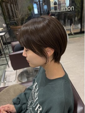 丸みショート　ショートボブ　ショートカット