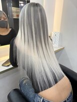 ラピス 千葉(Lapis)&nbsp;グレー×ホワイトグラデ