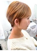丸みショートブリーチミルクティーブラウン本厚木20代～50代