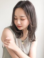 リヤン 表参道(lyann)&nbsp;前髪美髪うる艶髪ナチュラルカール艶感大人可愛い斜めバング