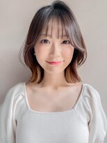 リヤン 表参道(lyann)&nbsp;くせ毛風カールダークブルー小顔カット大人可愛いワンカールF