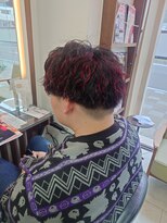 デラメアケイ(delamair K)&nbsp;メンズカット ツイスパパーマ ツーブロック ハイライト