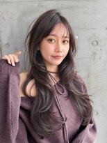 ディーエックス スリー(Dxxxx III)&nbsp;恵比寿レイヤーハッシュカット地毛風カラー韓国巻きTOMOKI