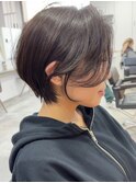 モードに大人可愛いダークアッシュイメチェンショートボブ