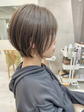 ミィ 表参道(mee.) 前髪/マチルダボブ/ピンクベージュ/インナーグレージュ/表参道