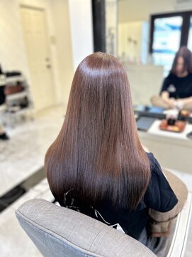 ブランニューイヴ 生駒店(Brand new eve) 艶