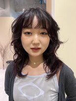 【加藤木　麻彩】レイヤーカット/ワンカラーレッド