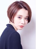 20代30代40代前下がりストレート小顔補正立体カット