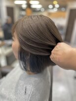 ヘアールーム プリズム(Hair room Prism) ネイビー