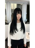 レイヤーカット×黒髪ロング