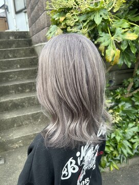 ライブトレア(LIVE TOREA) シルバーアッシュ