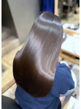 アイニティ(Inity) 自然で柔らかい質感にこだわった縮毛矯正