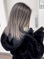 シェルヴ(XELVE) 可愛いバレイヤージュ