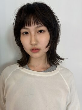 ランド(LAND) ミディアムレイヤー　オン眉