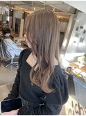ミルクティーベージュ