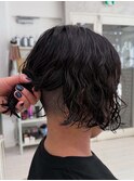 ツーブロックボブパーマ刈り上げ女子ボーイッシュメンズライク