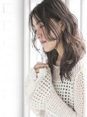 外国人風フェザーロング