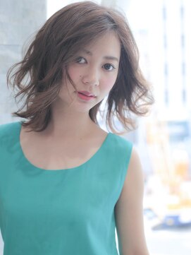 ラ ブレス 梅田茶屋町(LaBless) 大人レイヤーミディ