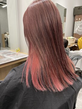 アヴァンス 京橋店(AVANCE) インナーカラーをピンクでピンクのコントラスト仕上げに