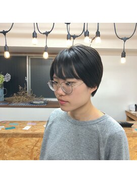 シー(see) 簡単スタイリングヘア！ハンサムショート